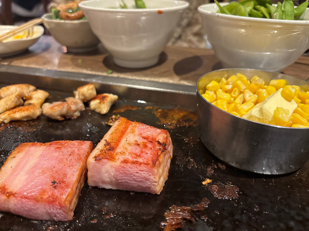 もんじゃ酒場だしや 難波店