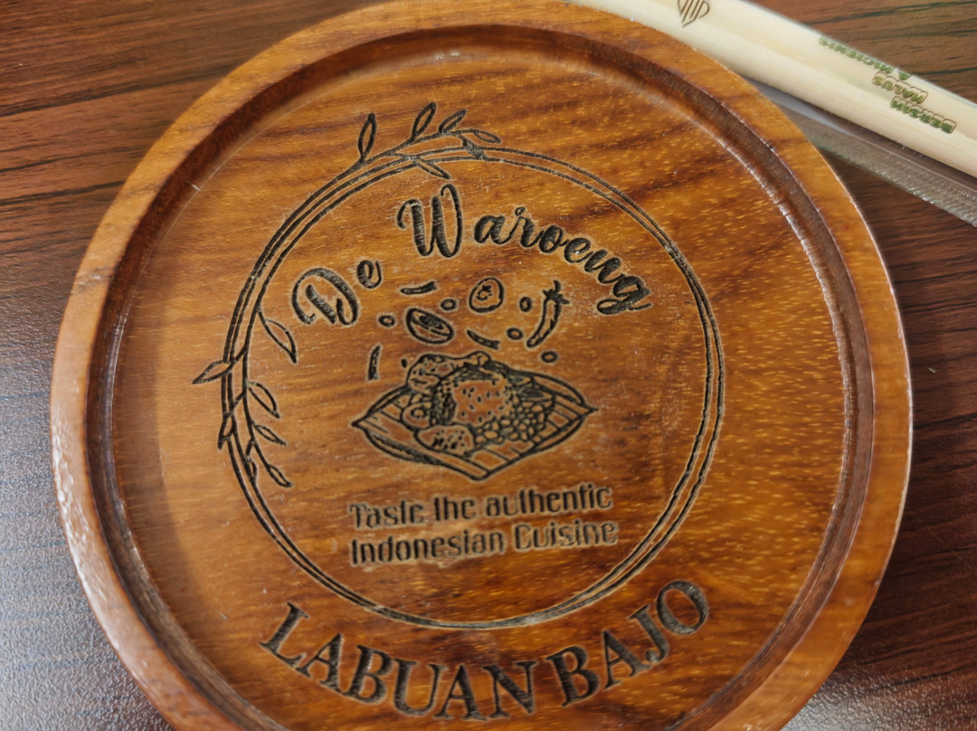 De Waroeng Labuan Bajo