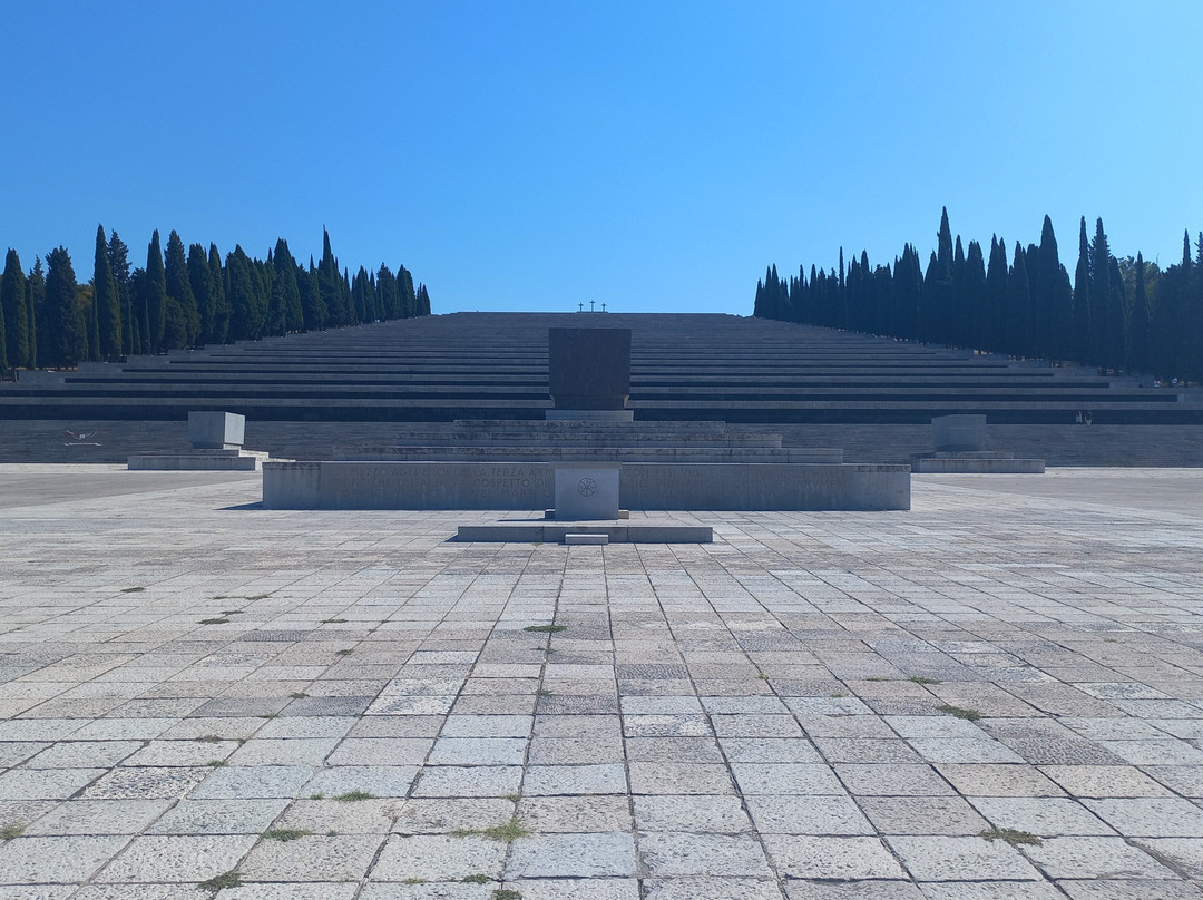 Sacrario Militare Di Redipuglia-Fogliano Redipuglia必去景点