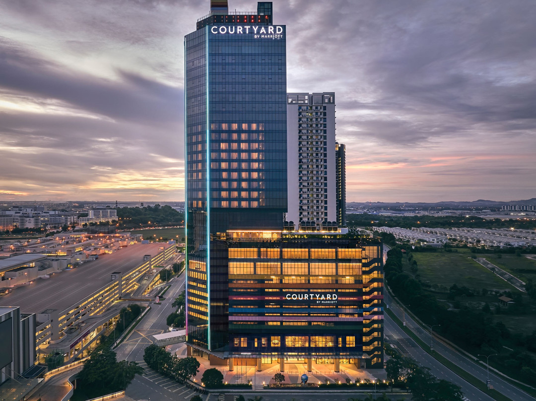Bandar Puncak Alam酒店住宿-Courtyard by Marriott Setia Alam