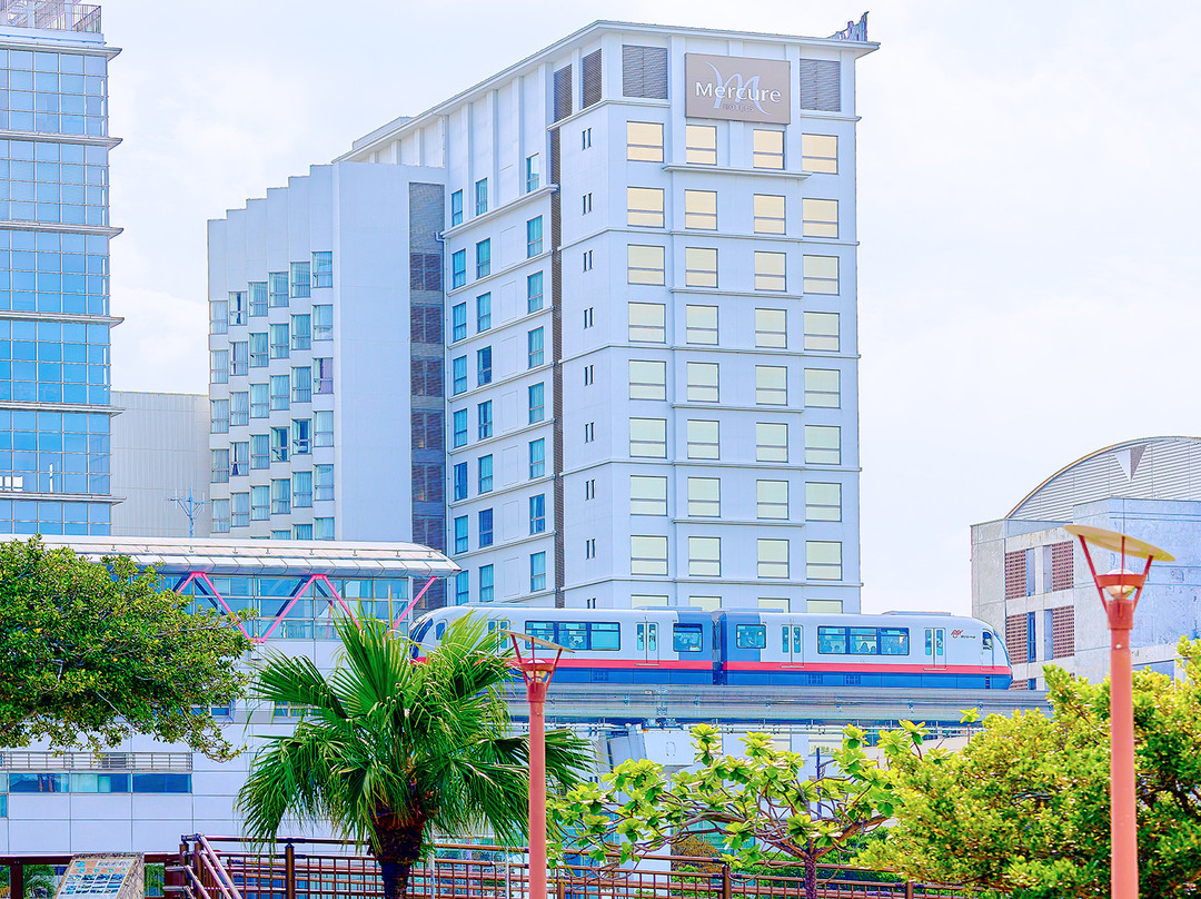 冲绳那霸美居酒店