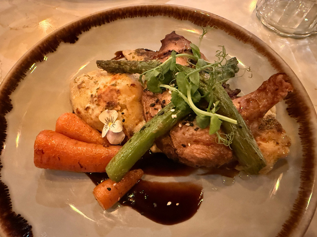 Sebu Restaurant & Cocktail Bar