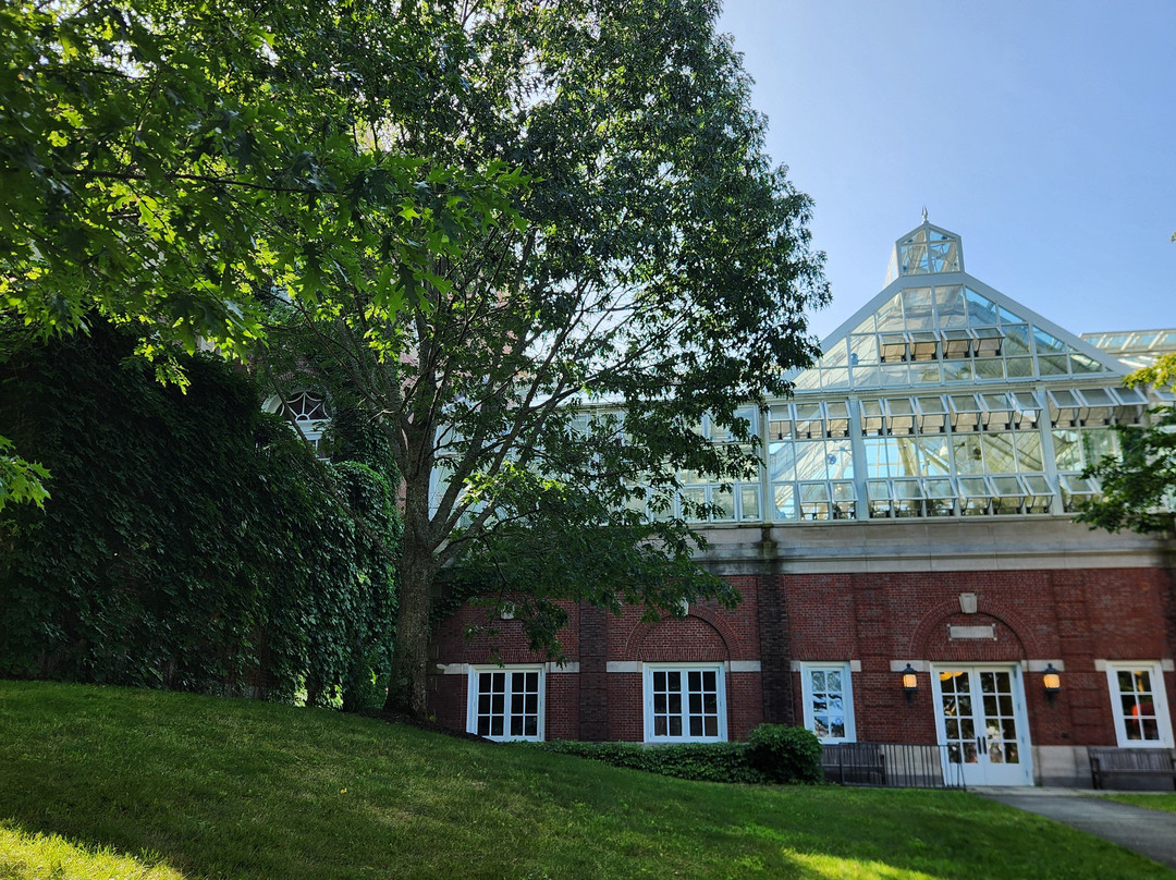 The K.C. Irving Environmental Science Centre and Harriet Irving Botanical Gardens-Wolfville必去景点