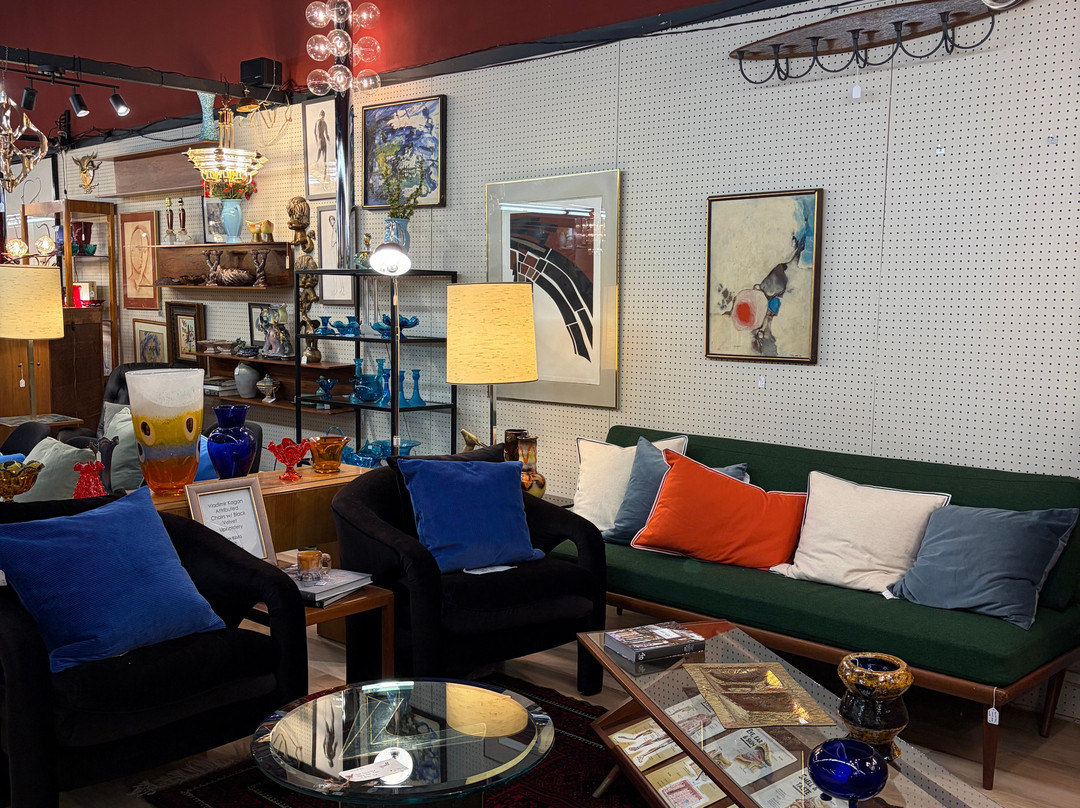 Newburgh Vintage Emporium-纽堡必去景点