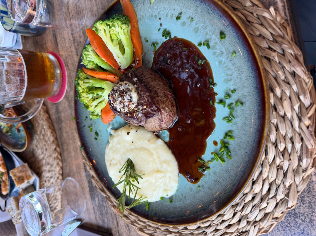 La Vida Restaurante