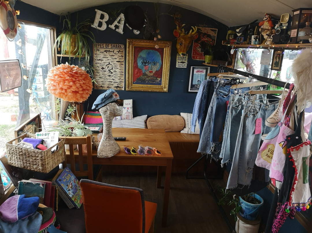 Quint's Retreat Cafe