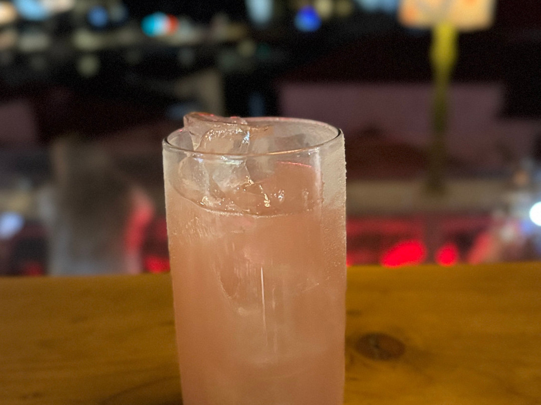 Avocado Cocktail Bar-帕尔加必去景点