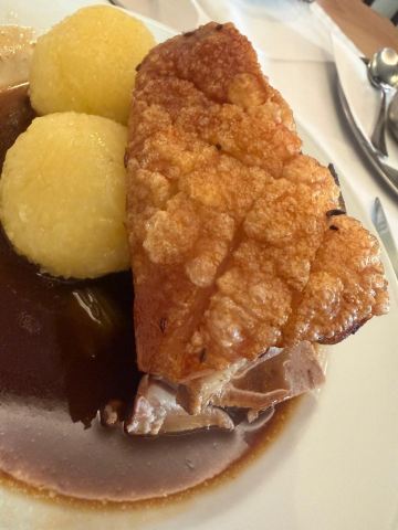 Hotel Und Restaurant Neuhauser-旅行者