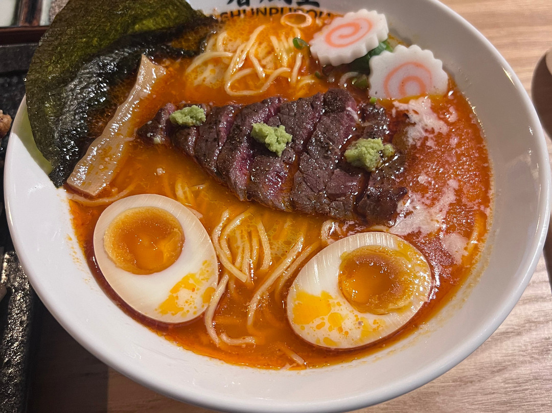 HALAL WAGYU RAMEN & BEEF CUTLET SHUNPUDOU 春風堂