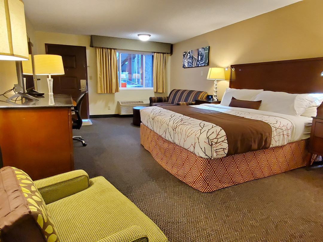 Olympic Inn & Suites