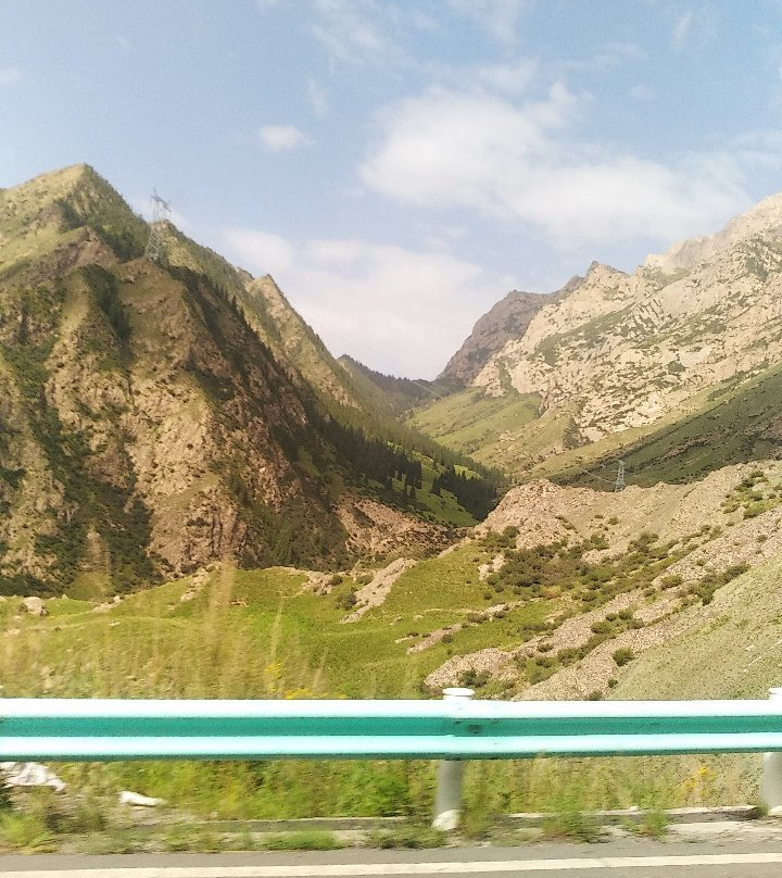 克孜尔里亚山景点图片