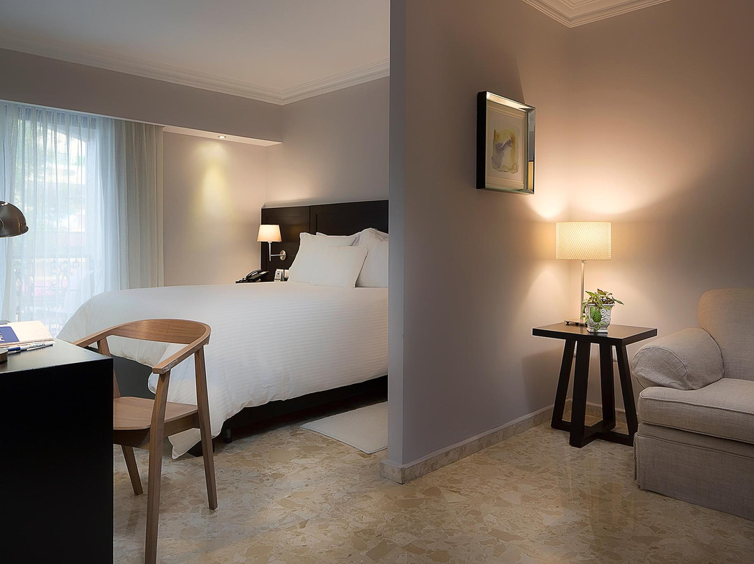 Plaza Florida Suites