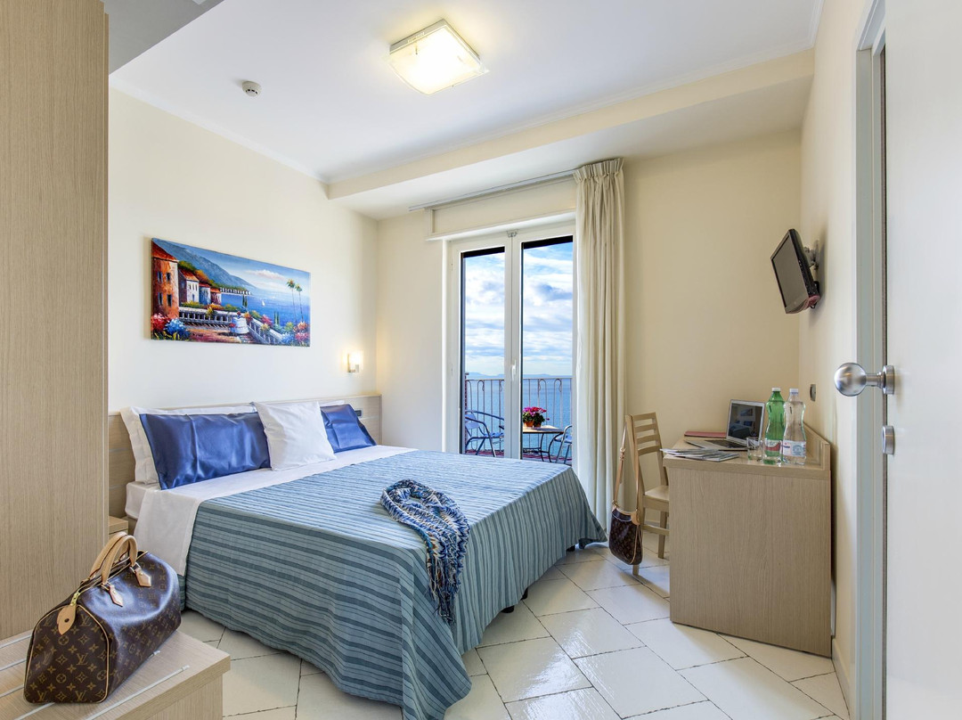Piano di Sorrento酒店住宿-Hotel Cosmomare