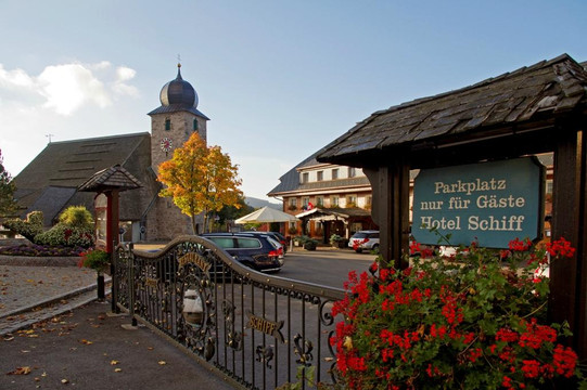 施卢赫湖酒店住宿-Hotel Schiff Schluchsee