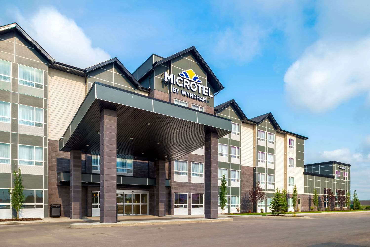 Microtel Inn & Suites by Wyndham Red Deer-官方