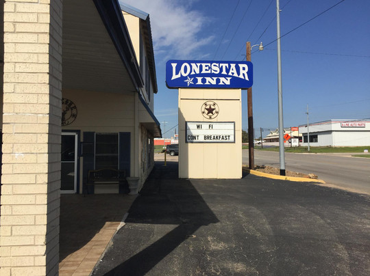 Llano酒店住宿-Lone Star Inn