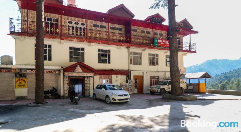 OYO 71221 Hotel Holiday Home