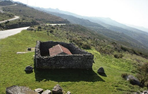 Aldeia De Alhões景点图片