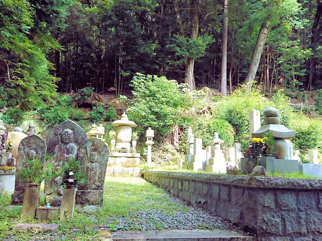 Emperor Gomurakami Hinoonomisasagi景点图片