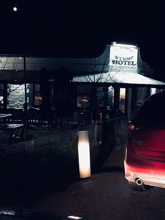 Magpie and Stump Hotel主图