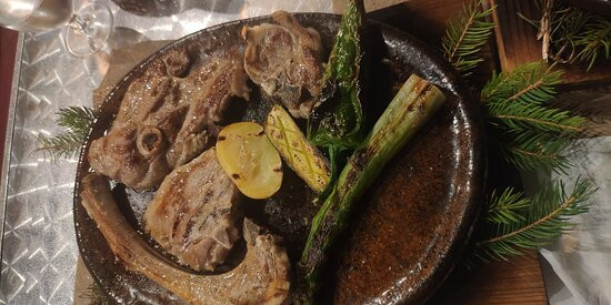 特罗巴达酒店主图