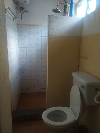 Palm Garden Gulu - Restaurant and Guest House主图