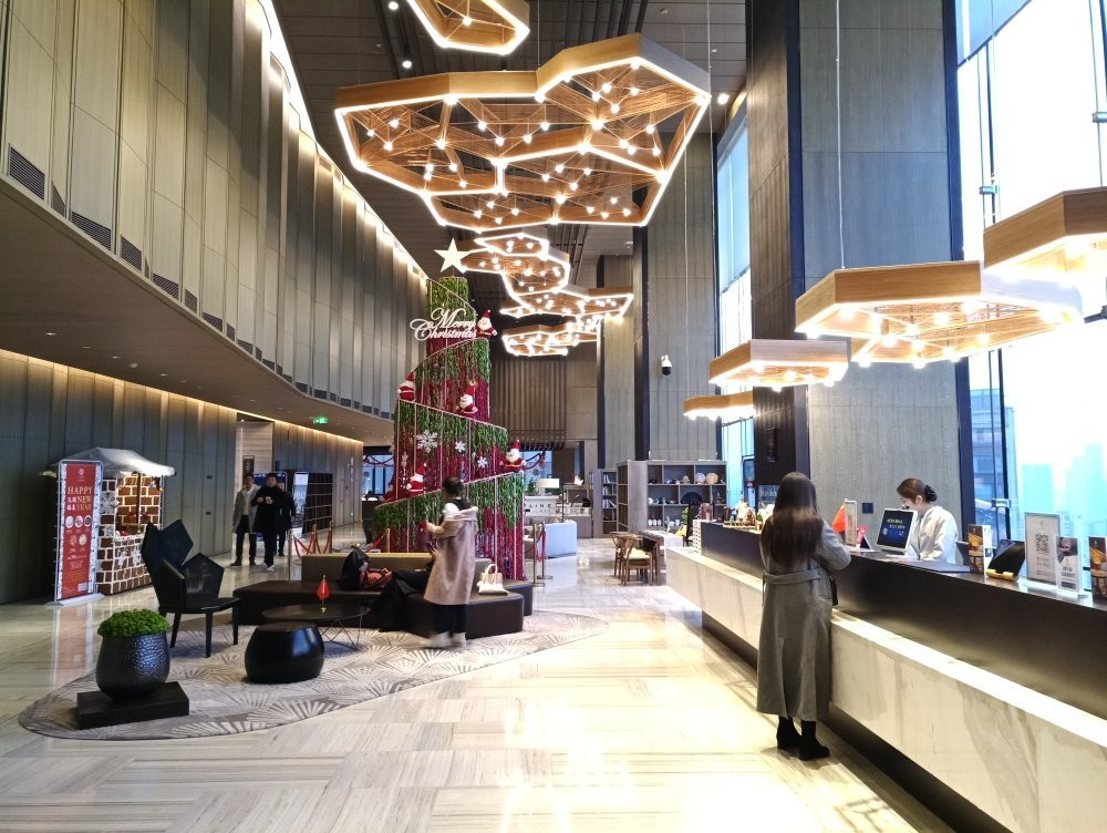 世茂成都茂御酒店（339天府熊猫塔店）主图