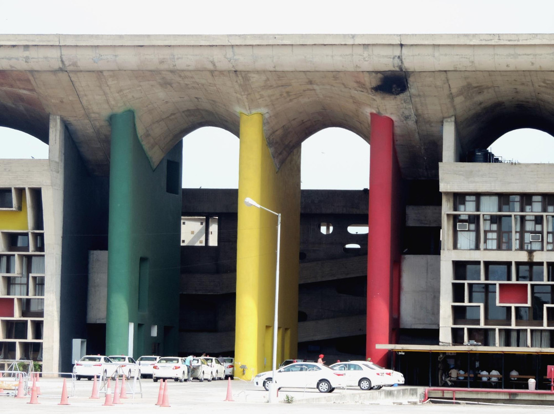 The High Court-昌迪加必去景点