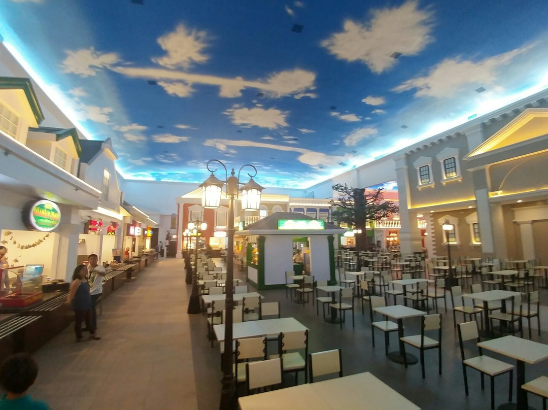 J Centre Mall景点图片