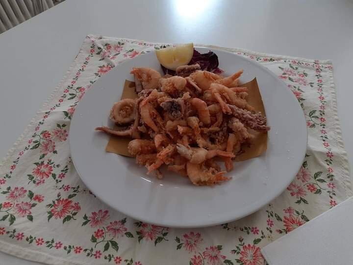 Montanara餐馆和美食-Trattoria Isidora