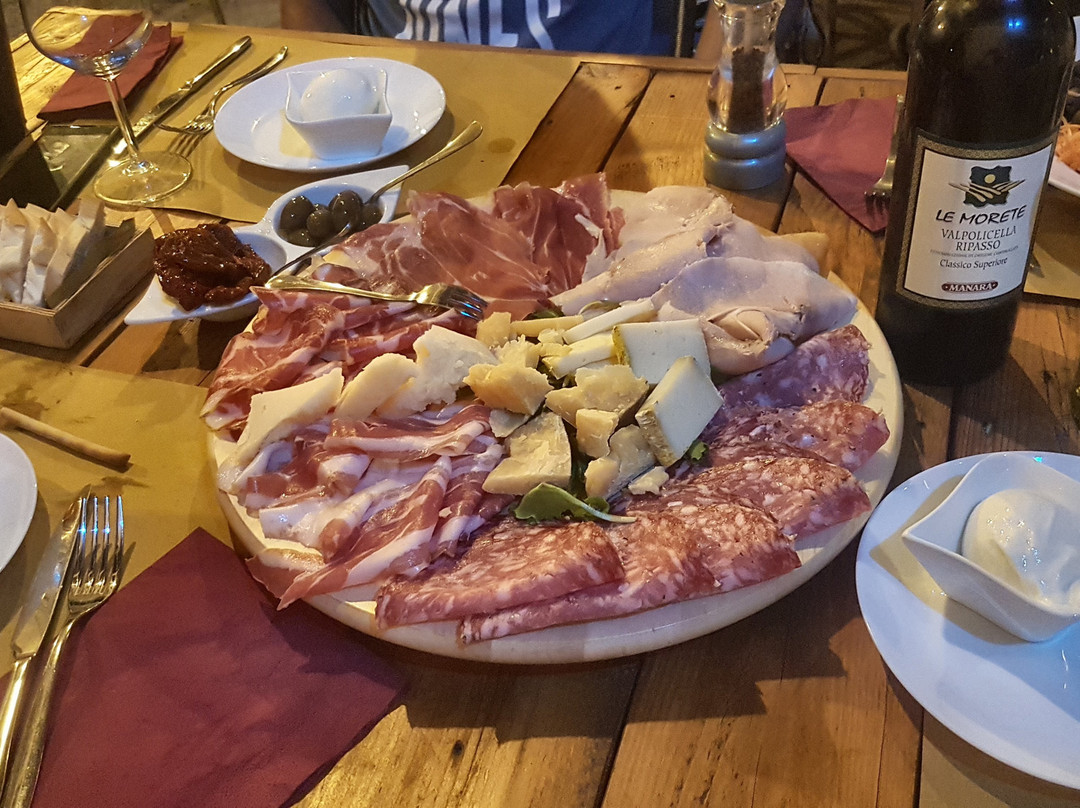 Enoficina - Vino, Cucina e Grill