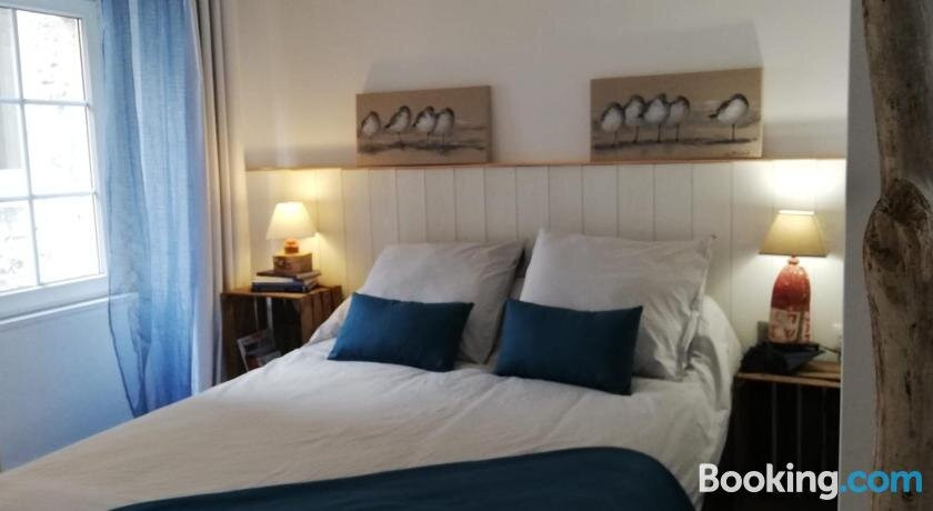 Saint-Martin-des-Champs酒店住宿-Les Chambres de Guernisac