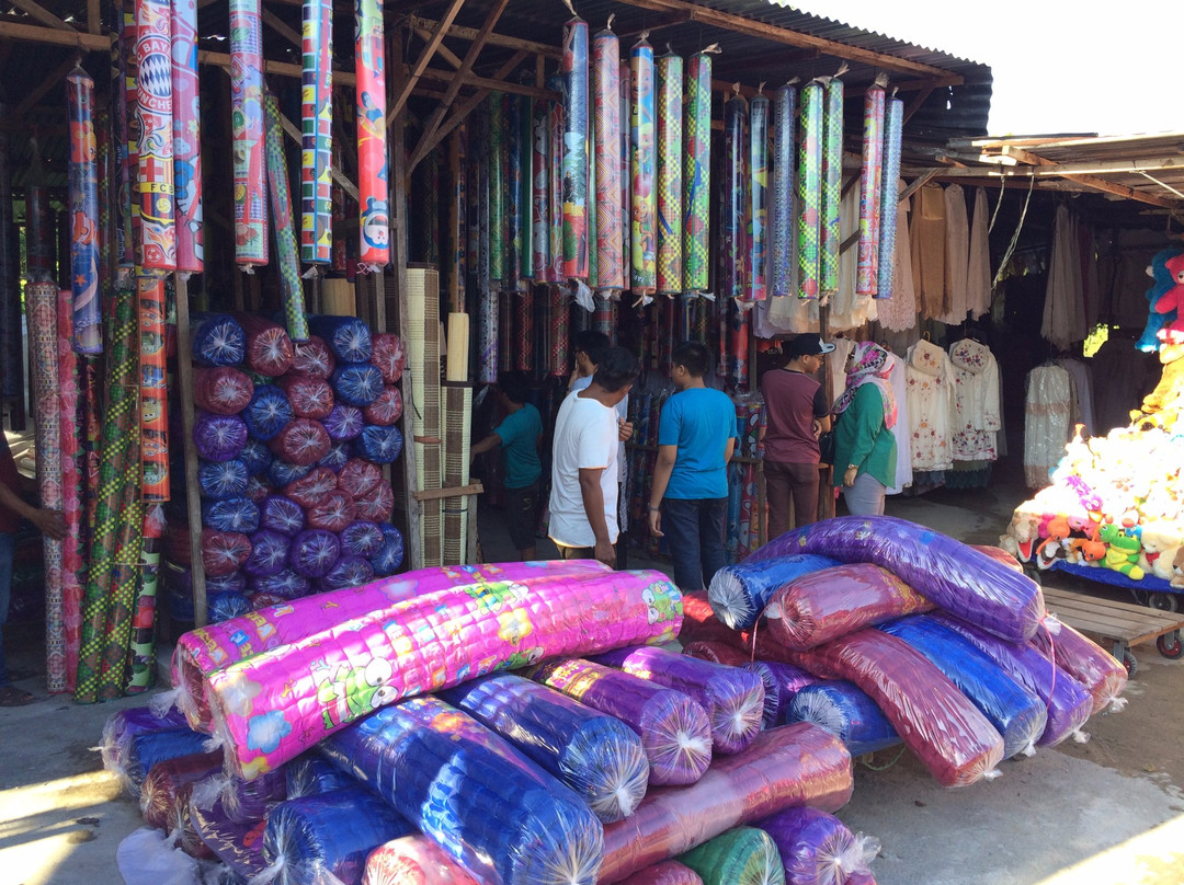 Serikin Weekend Street Market