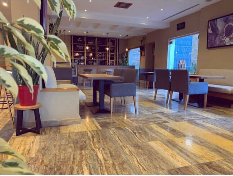 Le Sérail Restaurant & Lounge
