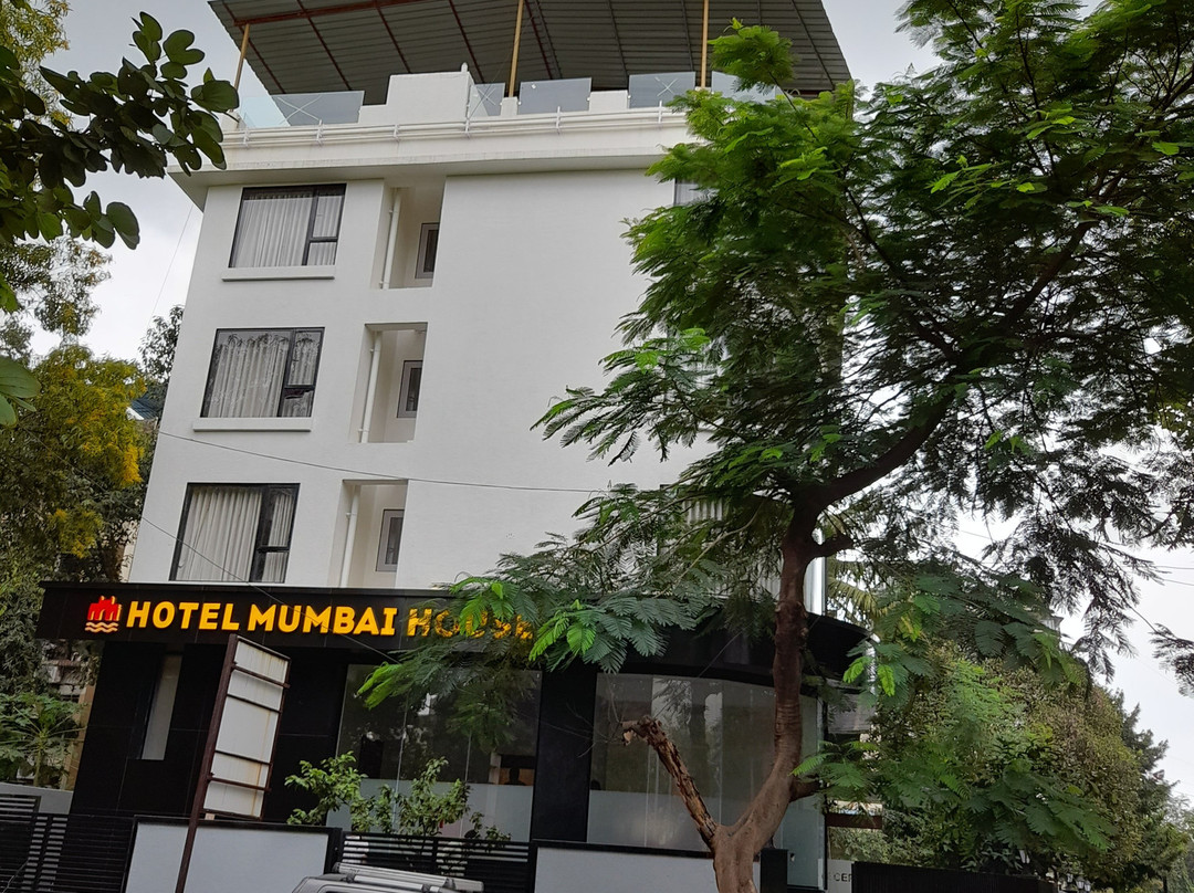 Hotel Mumbai House Ghansoli, Navi Mumbai