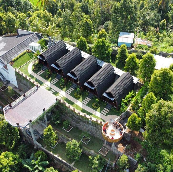 Villa & Resto Munduk Kupang-官方