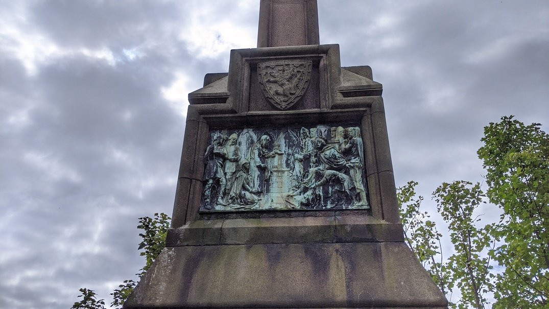 Alexander III of Scotland Memorial景点图片