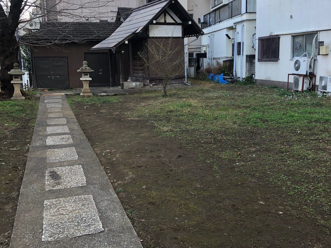 Dairokuten Shrine-Higashinakano必去景点