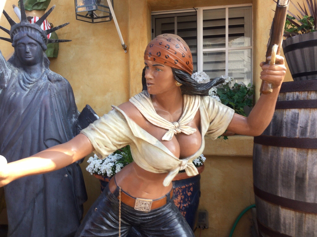 Pirate House-纽波特海滩必去景点