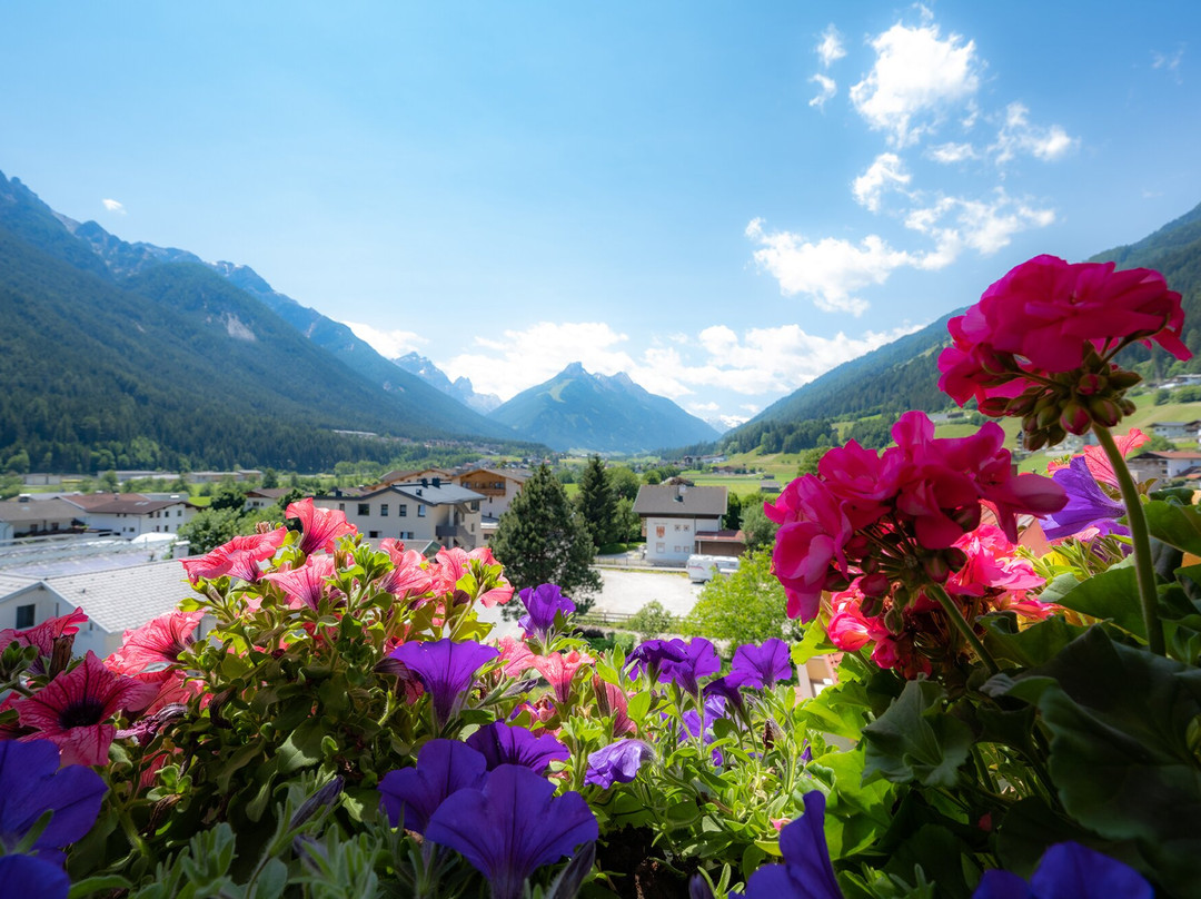 Hotel Garni Hubertus- Nostalgie & Charme主图
