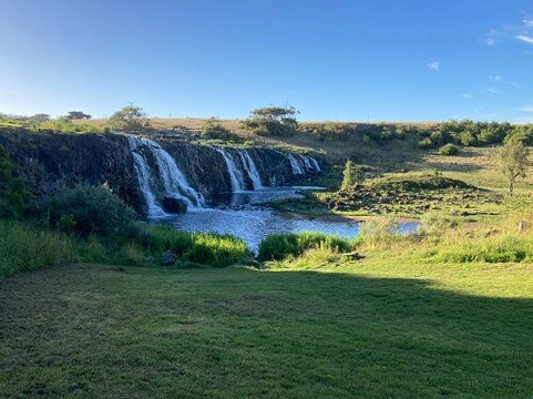 Hopkins Falls-Allansford必去景点