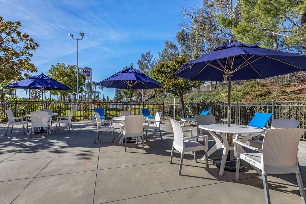 Comfort Inn Fontana主图