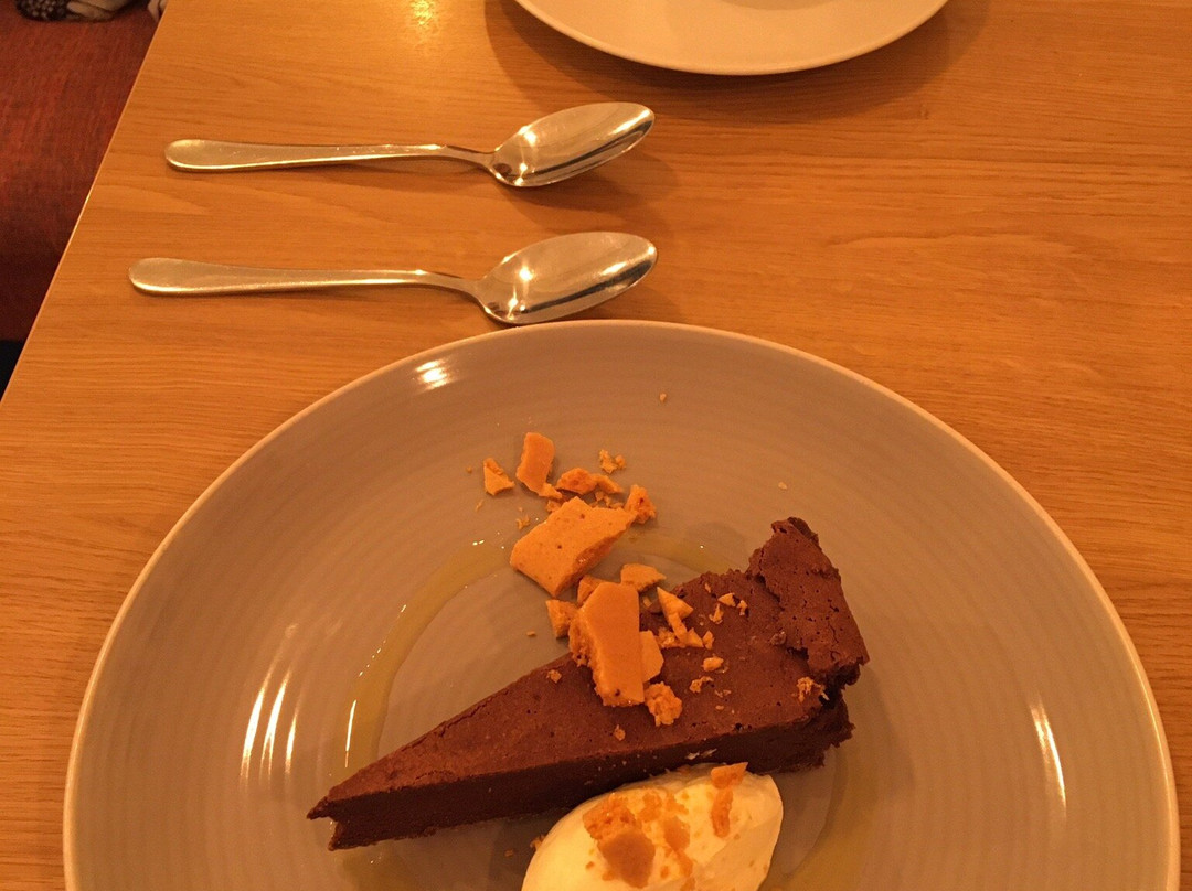 Grasmere Court主图