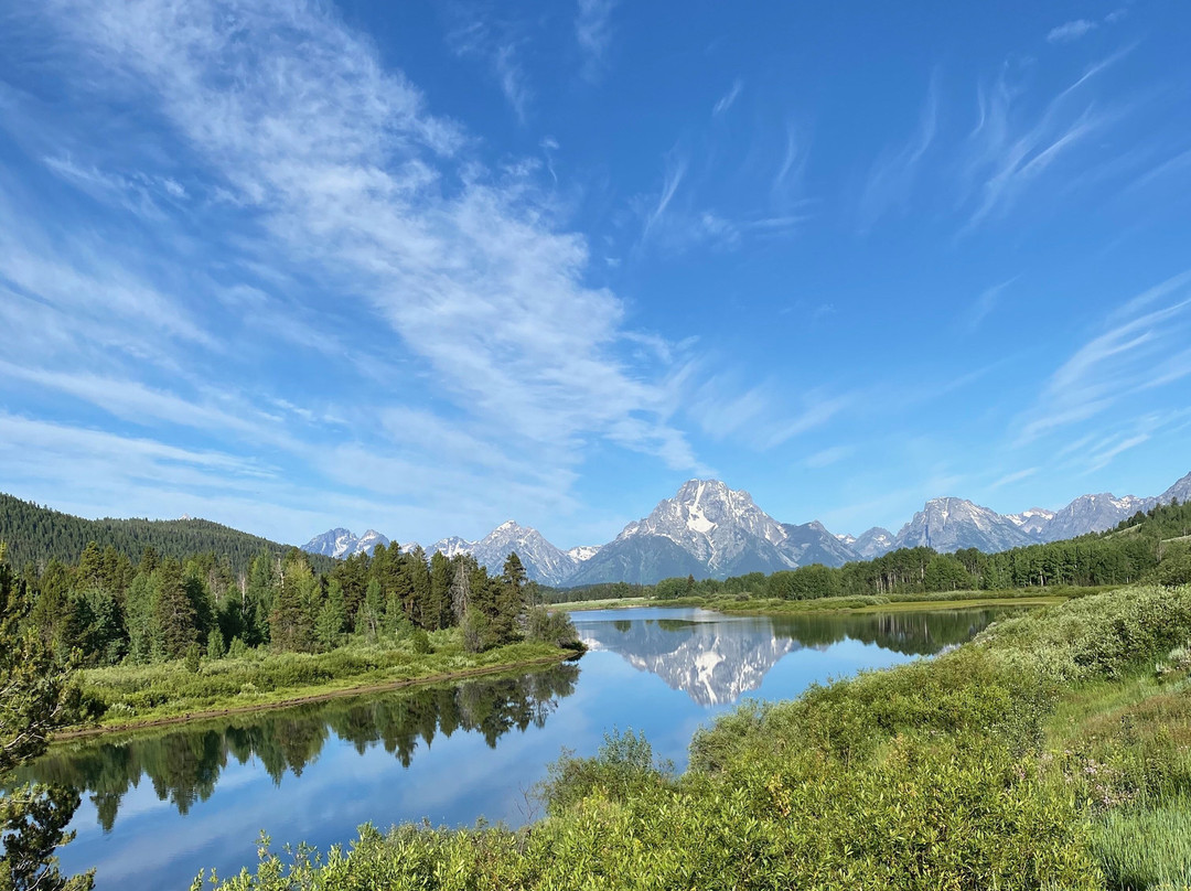 提顿俱乐部酒店主图