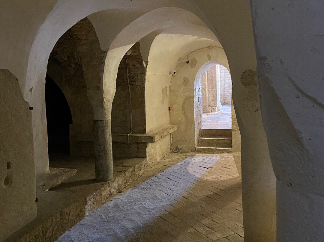 Abbazia San Vincenzo al Furlo-Acqualagna必去景点