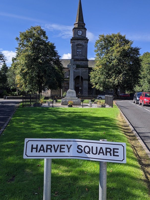 Lochwinnoch War Memorial