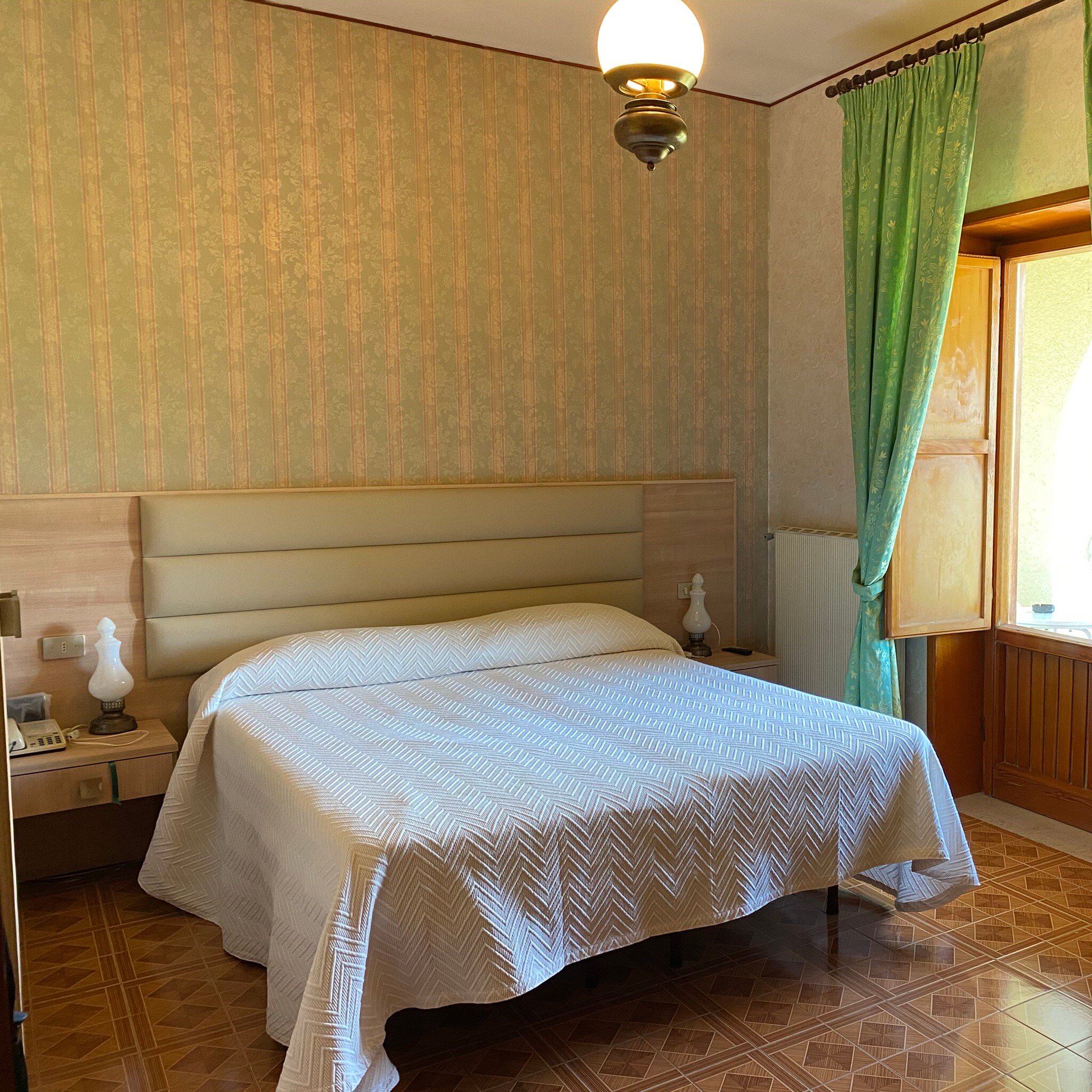 Hotel Valdirose-官方