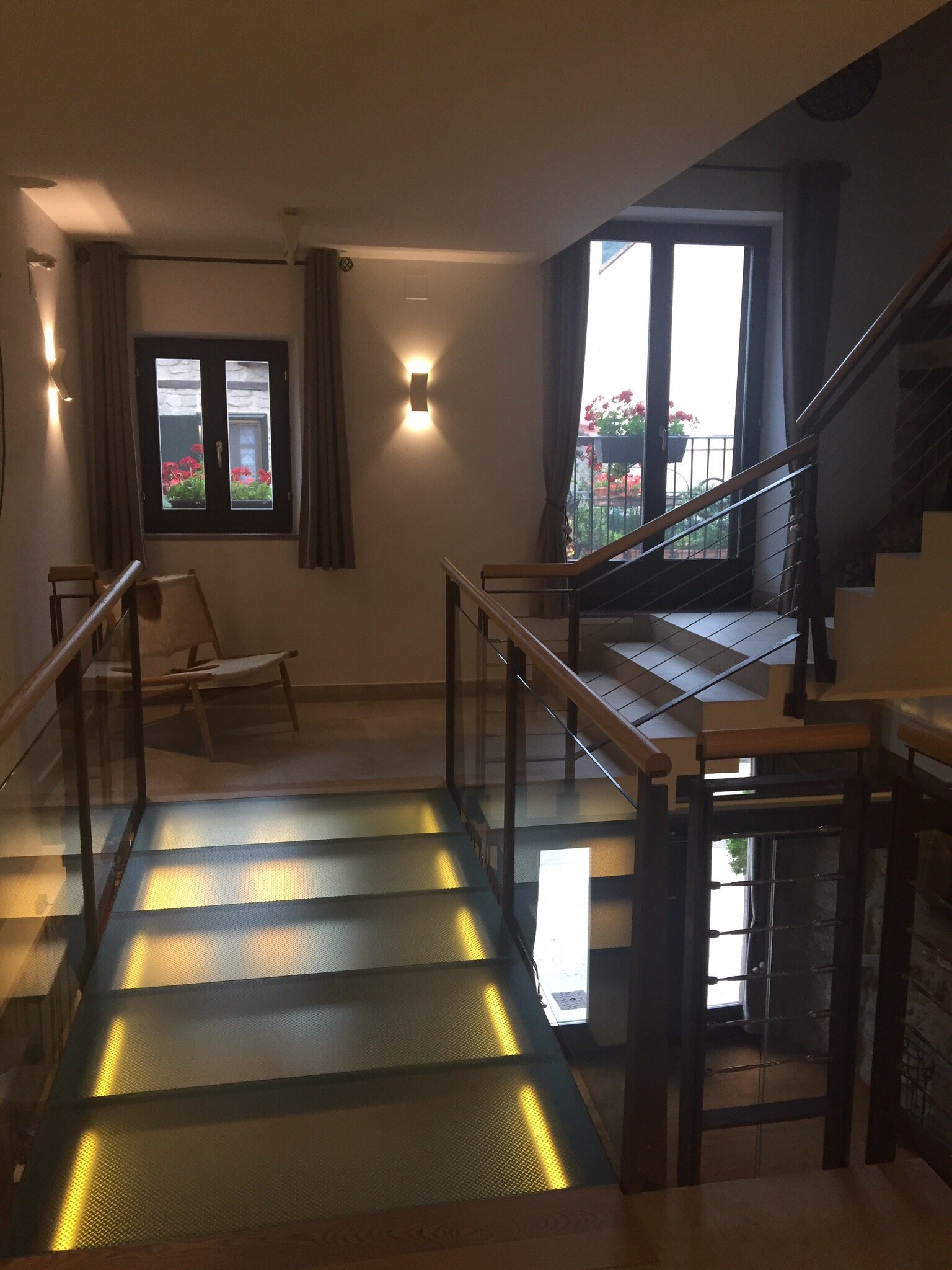 Pura Vida Hotel-官方