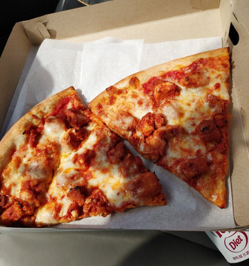 Bohemia餐馆和美食-Saviano's Pizzeria & Restaurant