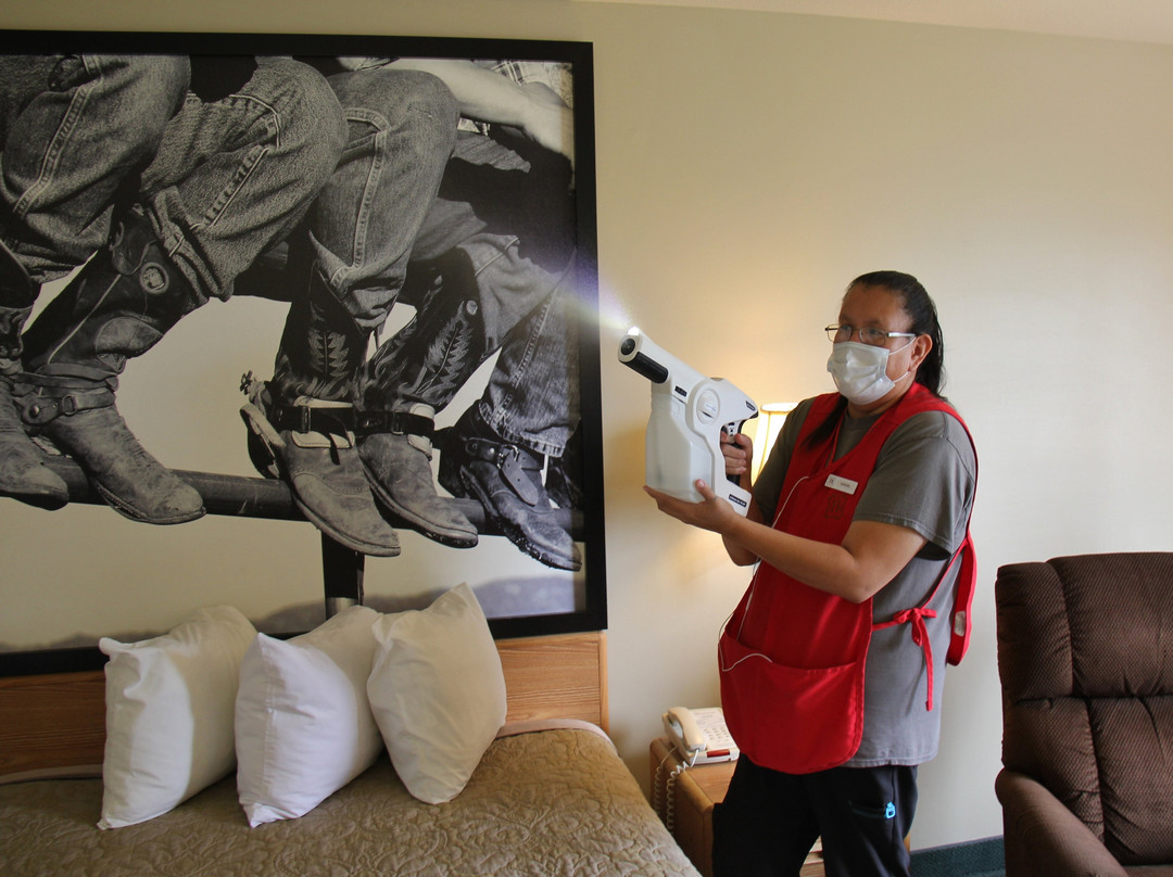 Homestead Inn & Suites主图